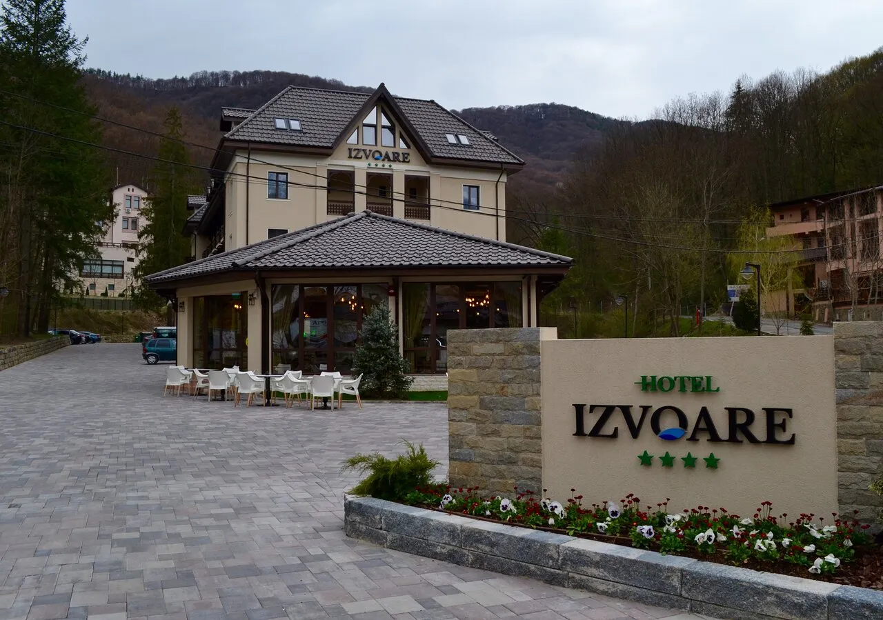 Hotel Izvoare